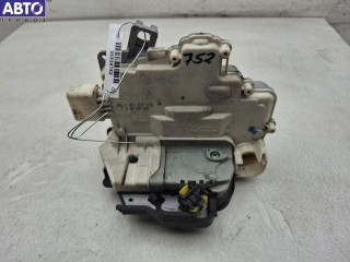 Замок двери передней левой Audi A6 C6 (2004-2011), седан, 4F1837015