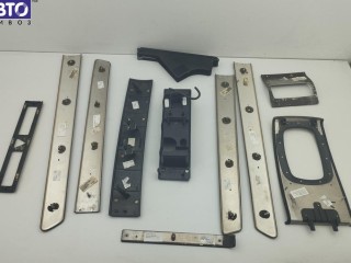 Накладка декоративная, ориг. номер 4B0711463, 4B1853190, 4B0864261, 4B0867409, 4B0863321, 4B0863300B, 4B0867410, 4B0867419, 4B0863210, 4B0863209, 4B0867420, Audi A6 C5 (1997-2005)