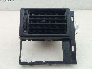 Дефлектор обдува салона, ориг. номер 701858255, Volkswagen Transporter 4 1990-2003