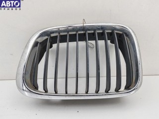 Решетка радиатора BMW 3 E46 (1998-2006), 8195055