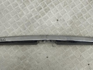 Молдинг крышки (двери) багажника Opel Astra H 2004-2007, хетчбэк 5 дв., 13105814