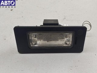 Подсветка номера, ориг. номер 8T0943021, Volkswagen Passat B6 2005-2010
