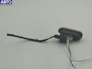 Повторитель поворота правый Volkswagen Golf 3 1991-2000, 3A0949117B