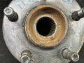 Ступица передняя левая Chrysler Town Country 1996г. - фото №4