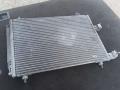 Радиатор кондиционера Peugeot 307 2001г. - фото №3