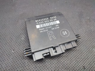 Блок управления двери Mercedes C W203 2000-2004