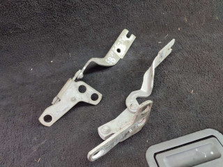 Петля капота, Citroen C5 2000-2004