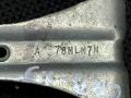 Ролик двери сдвижной Chrysler Town Country 2004г. - фото №3