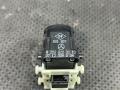 A2038200210 Кнопка стеклоподъемника Mercedes C W203 2002г. - фото №6