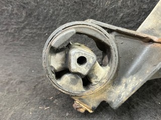 Подушка крепления двигателя, Dodge Caravan 1995-2000