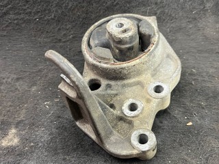 Подушка крепления кпп, Chrysler Voyager 1995-2001