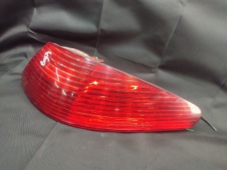 Фонарь задний правый Peugeot 607 2000-2004