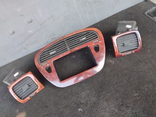 Дефлектор обдува салона, Peugeot 607 2000-2004