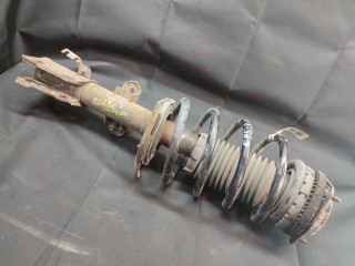 Стойка передняя правая Dodge Grand Caravan 2007-2010