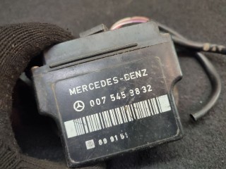Реле накала свечей, ориг. номер 0075459832, Mercedes E W124