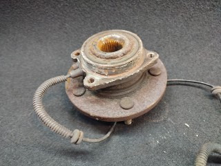 Ступица передняя, Dodge Caravan 2007-2010
