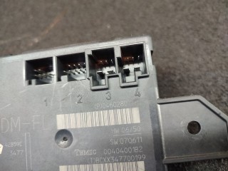 Блок управления двери передней левой, ориг. номер 04602807AB, Dodge Caravan 2007-2010