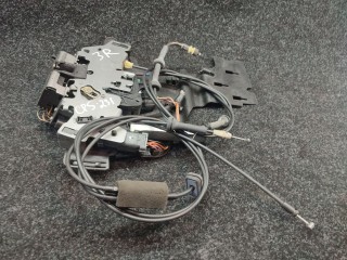 Замок двери задней правой, Chrysler Town Country 2007-2010