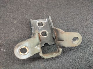 Петля двери передней правой, Chrysler Voyager 2007-2010