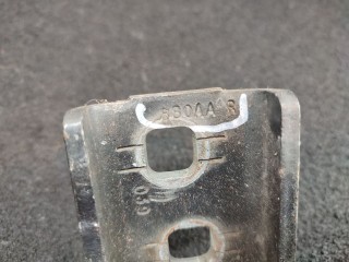 Петля двери передней правой, Chrysler Voyager 2007-2010
