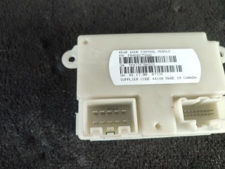 Блок управления двери задней правой, ориг. номер P04602758AG, Dodge Caravan 2007-2010