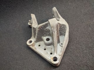 Кронштейн двигателя, ориг. номер 04721570AA, Chrysler Grand Voyager 2007-2010