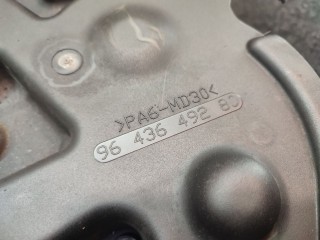 Защита (кожух) ремня ГРМ, ориг. номер 9643649280, 9651560180, Citroen C4 2004-2014