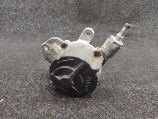 Насос вакуумный Peugeot 306 1997-2002