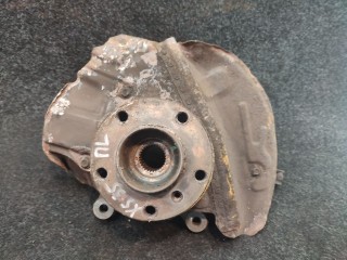 Кулак поворотный левый BMW X5 E53 2003-2006
