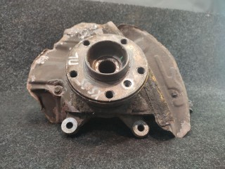 Кулак поворотный левый, BMW X5 E53 2003-2006