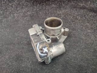 Заслонка дроссельная Nissan Primera 2001-2008
