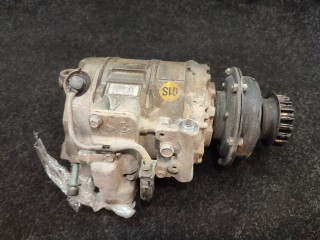 Компрессор кондиционера, ориг. номер 7H0820805F, Volkswagen Touareg 2002-2007