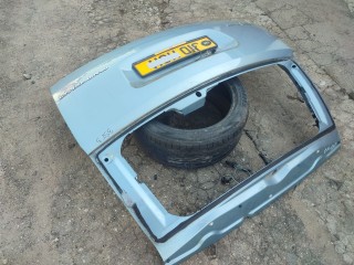 Крышка багажника (дверь 3-5), Chrysler Town Country 2007-2010