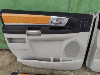 Обшивка двери (дверная карта) комплект, Dodge Grand Caravan 2007-2010
