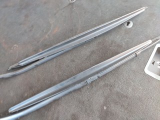 Щеткодержатель (поводок стеклоочистителя, дворник), Peugeot 607 2004-2010