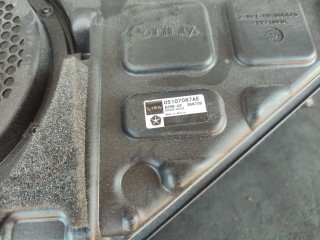 Сабвуфер, ориг. номер 05107087AE, Chrysler Town Country 2007-2010