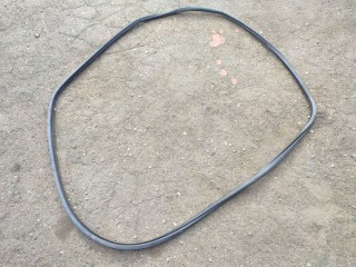 Уплотнитель двери передней правой, ориг. номер 7L0867365, Volkswagen Touareg 2002-2007