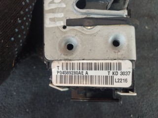 Замок двери передней правой, ориг. номер P04589280AE, Chrysler Grand Voyager 2007-2010