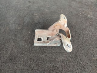 Петля двери передней правой, Chrysler Voyager 2007-2010
