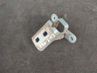 Петля двери передней правой, Dodge Caravan 2007-2010