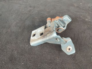 Петля двери передней левой, Chrysler Town Country 2007-2010