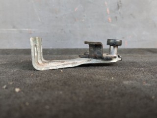 Ролик двери сдвижной, ориг. номер 05020899AA, Chrysler Town Country 2007-2010