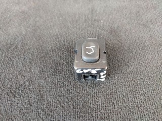 Кнопка открытия багажника, ориг. номер 04602751AA, Chrysler Town Country 2007-2010