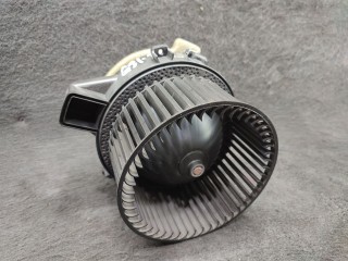 Моторчик печки, ориг. номер 0130309508, BMW 5 G30/G31 restailing