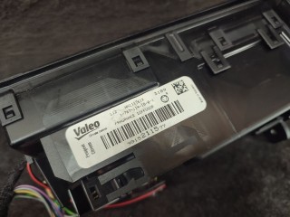 ароматизатор, ориг. номер 9815211577, Peugeot 5008 2017-2020