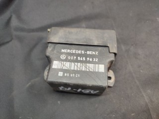 Реле накала свечей, ориг. номер 0075459832, Mercedes C W202