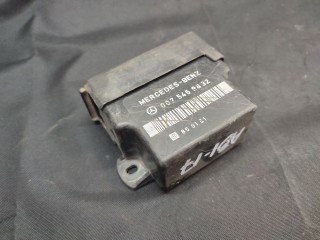 Реле накала свечей, ориг. номер 0075459832, Mercedes E W123