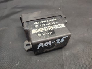 Реле накала свечей, ориг. номер 0075459832, Mercedes E W124