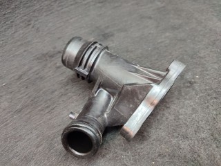 Фланец (тройник) системы охлаждения, ориг. номер 10190223, BMW 5 G30/G31 restailing