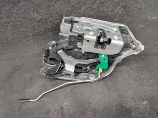 Замок двери задней левой, ориг. номер 7477689, BMW 5 G30/G31 restailing